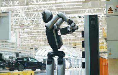 優(yōu)必選2025中期業(yè)績亮眼 網(wǎng)絡技術研發(fā)賦能人形機器人業(yè)務加速發(fā)展